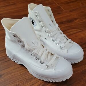 Converse Chuck Taylor All Star Lugged 2.0 High White Black Women's 8.5